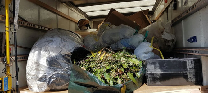 Clapham Common garbage clearing service SW4 x3